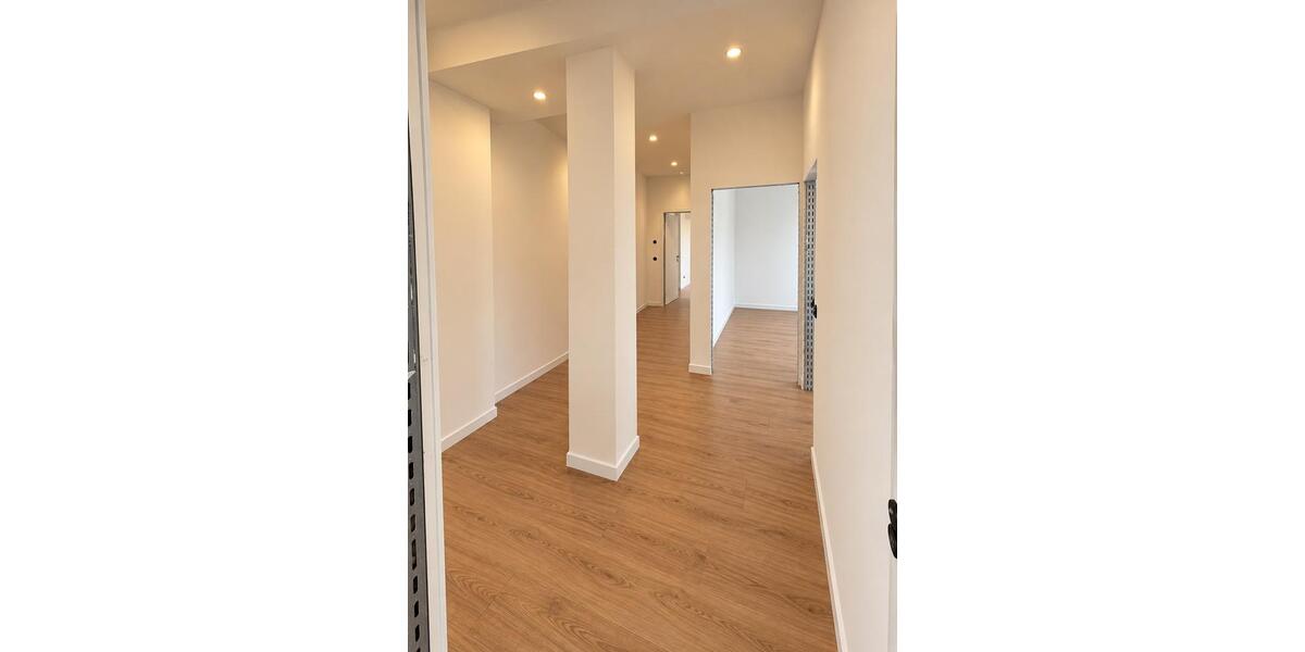 Etagenwohnung Esslingen am Neckar Pliensauvorstadt - 4 Zimmer, 105 m&sup2;, 400.000&euro; | Angebot:27426915