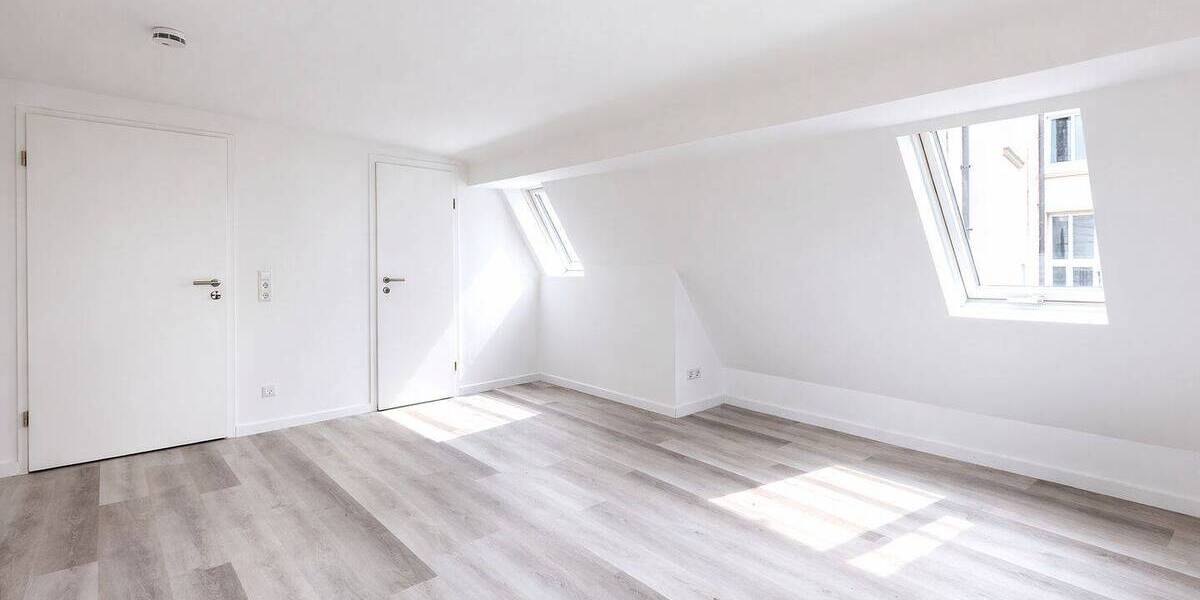 Doppelhaushälfte Stuttgart Degerloch - 6 Zimmer, 97 m&sup2;, 350.000&euro; | Angebot:26569595