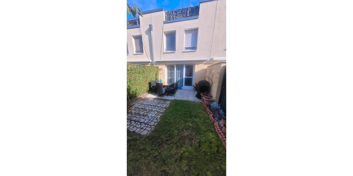 Reihenhaus Remseck am Neckar - 5 Zimmer, 143 m&sup2;, 590.000&euro; | Angebot:25569756