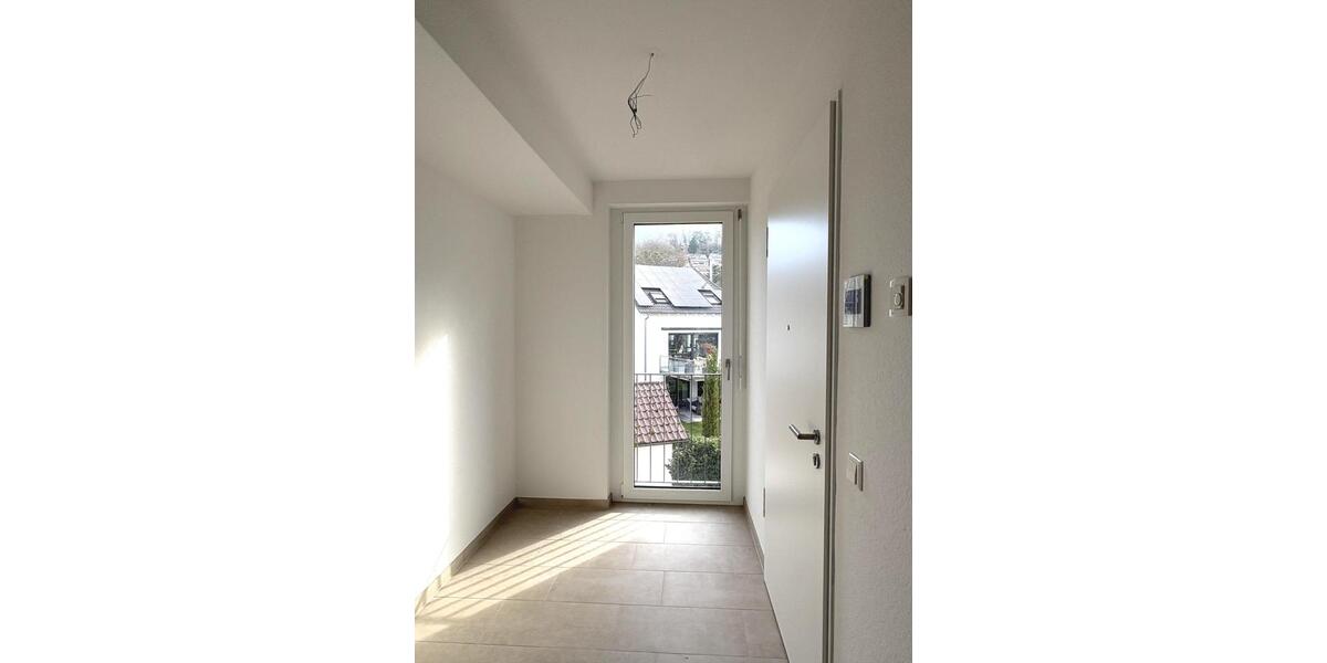 Etagenwohnung Leonberg - 4 Zimmer, 101 m&sup2;, 1.872&euro; | Angebot:23714100