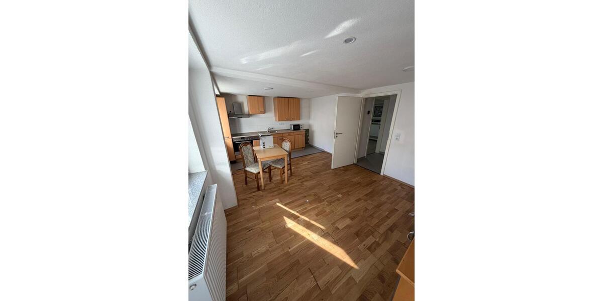 Erdgeschoßwohnung Kirchheim am Neckar - 3 Zimmer, 65 m&sup2;, 880&euro; | Angebot:25300835