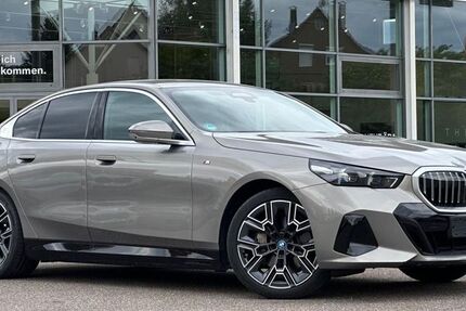 BMW i5 19.509 km 56.990 &euro; Winnenden 71364