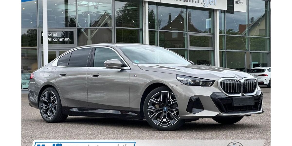 BMW i5 19.509 km 56.990 &euro; Winnenden 71364