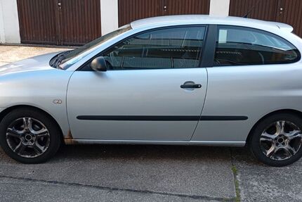 Seat Ibiza 236.000 km 1.000 &euro; Illingen 75428