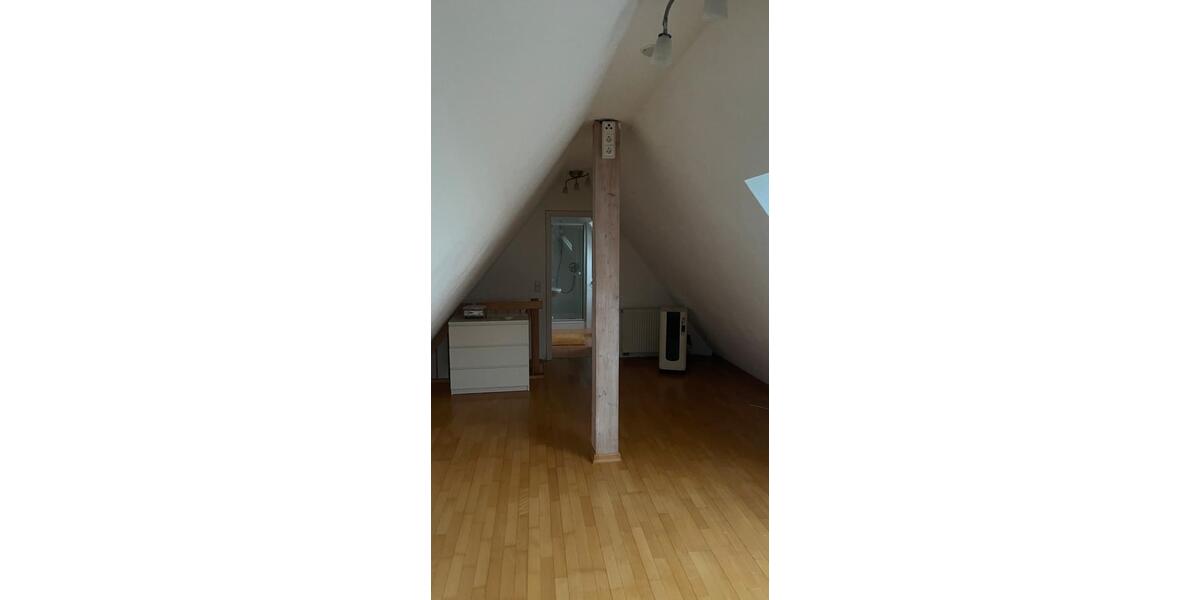 Etagenwohnung Rudersberg - 3 Zimmer, 93 m&sup2;, 950&euro; | Angebot:27550008