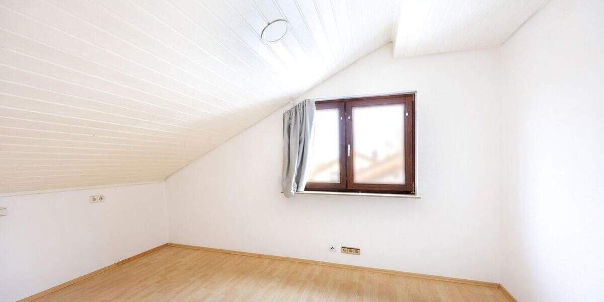 Etagenwohnung Freiberg am Neckar Beihingen - 2 Zimmer, 60 m&sup2;, 239.000&euro; | Angebot:25698024