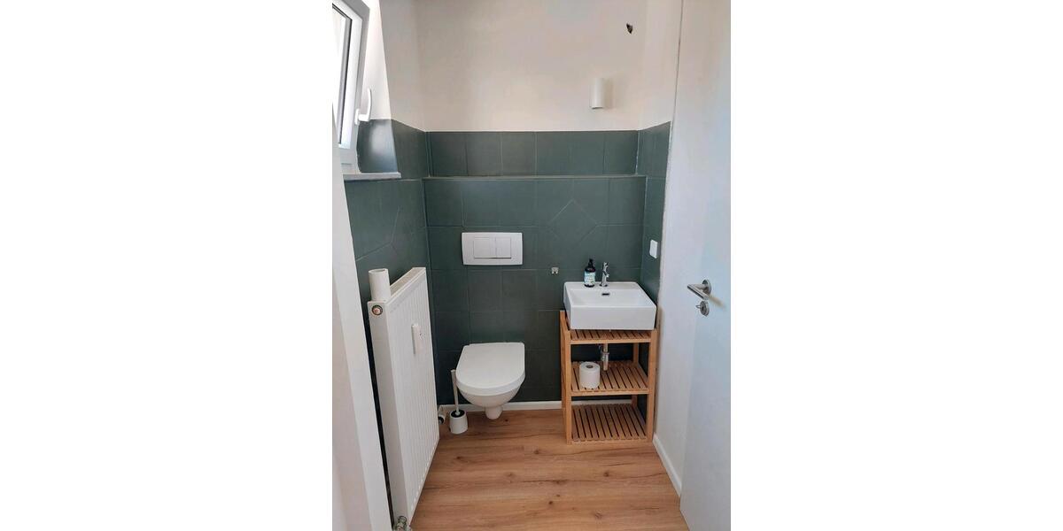 Einfamilienhaus Ditzingen - 4 Zimmer, 118 m&sup2;, 1.500&euro; | Angebot:27540317