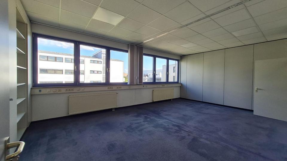 Gewerbeobjekt Esslingen am Neckar Pliensauvorstadt - 1.912&euro; | Angebot:24682667