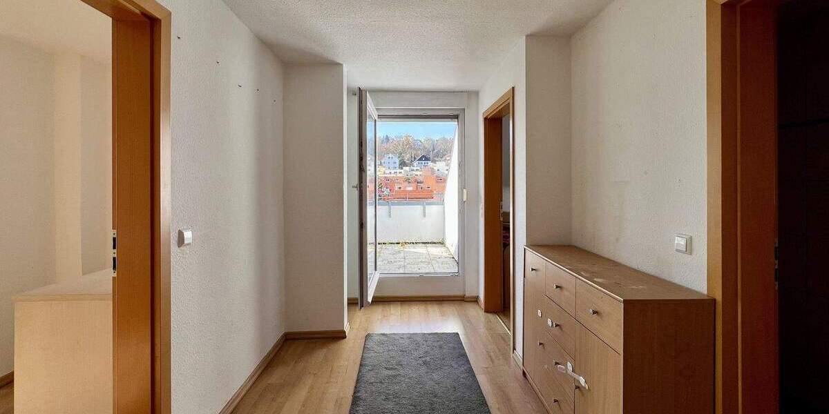 Etagenwohnung Esslingen Krummenacker - 4 Zimmer, 75 m&sup2;, 270.000&euro; | Angebot:25706125
