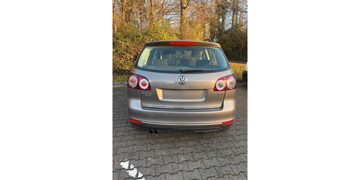 VW Golf Plus 142.000 km 4.200 &euro; Heilbronn 74172