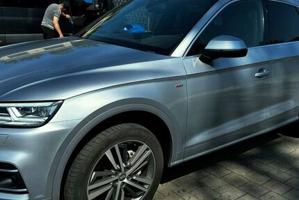 Audi Q5 121.800 km 25.900 &euro; Remseck am Neckar 71686