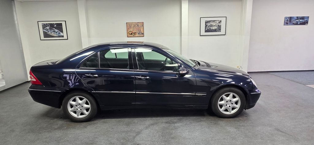 Mercedes-Benz C 180 195.000 km 3.900 &euro; Asperg/Ludwigsburg bei Stuttgart 71679