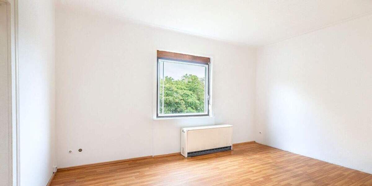 Mehrfamilienhaus, Wohnhaus Ludwigsburg Nord - 8 Zimmer, 203 m&sup2;, 495.000&euro; | Angebot:25742390