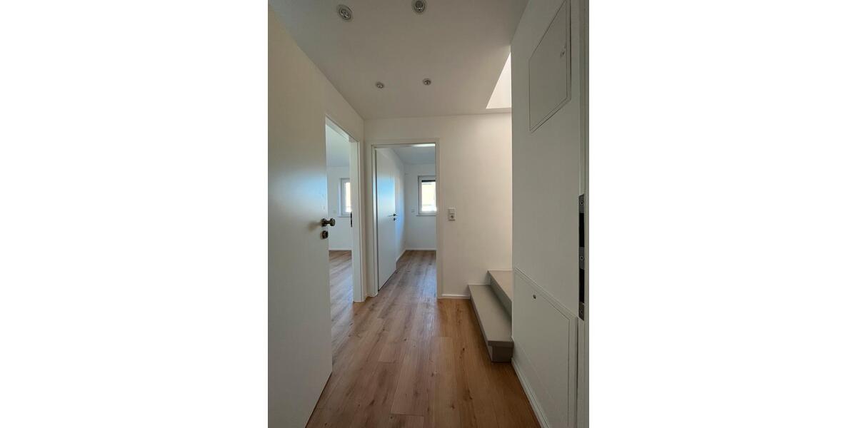 Dachgeschoßwohnung Korntal-Münchingen Münchingen - 3 Zimmer, 55 m&sup2;, 1.050&euro; | Angebot:26441792