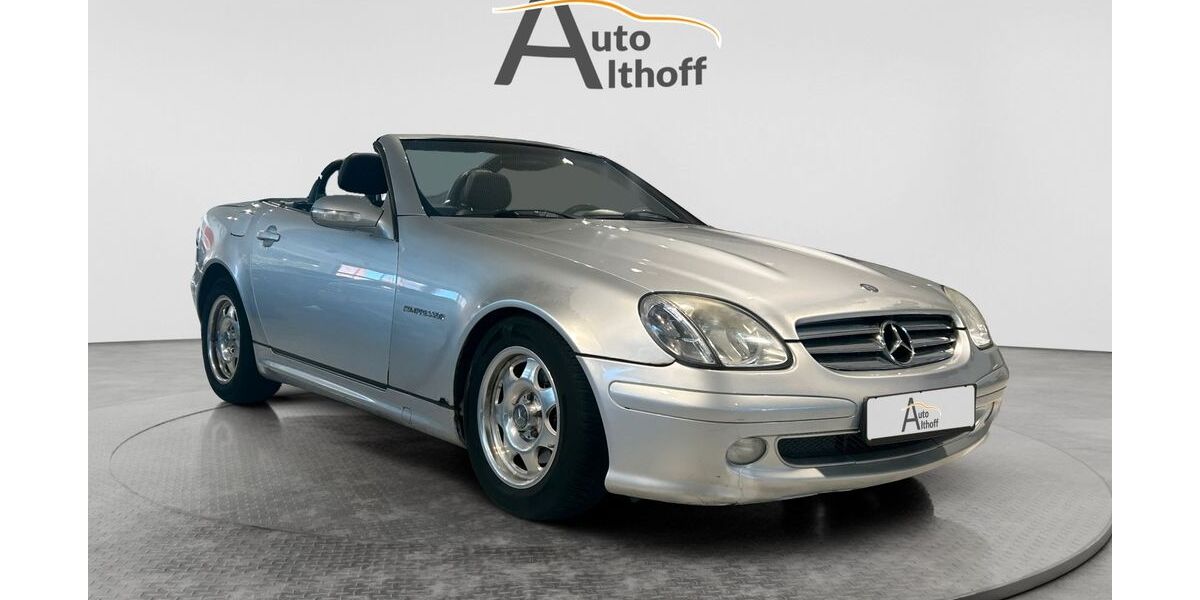 Mercedes-Benz SLK 200 221.000 km 2.740 &euro; Stuttgart 70195