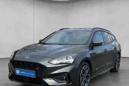 Ford Focus 83.203 km 15.880 &euro; Esslingen 73730