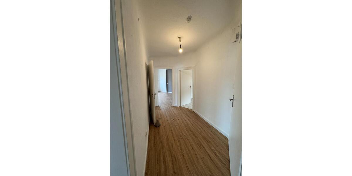 Etagenwohnung Stuttgart Bopser - 3 Zimmer, 70 m&sup2;, 1.200&euro; | Angebot:27543032