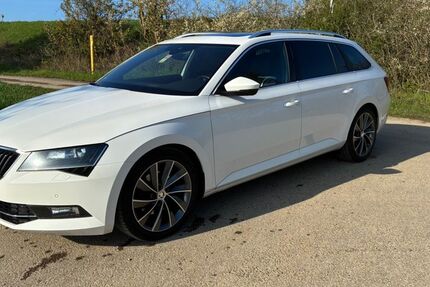 Skoda Superb 165.560 km 16.000 &euro; Eberdingen- Nussdorf 71735