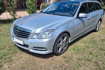 Mercedes-Benz E 300 267.000 km 7.900 &euro; Berglen 73663