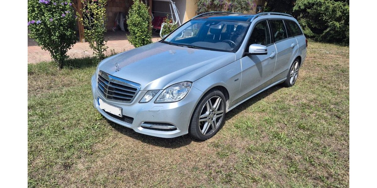 Mercedes-Benz E 300 267.000 km 7.900 &euro; Berglen 73663