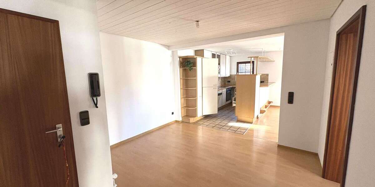Etagenwohnung Schönaich - 3.5 Zimmer, 68 m&sup2;, 249.000&euro; | Angebot:25547428