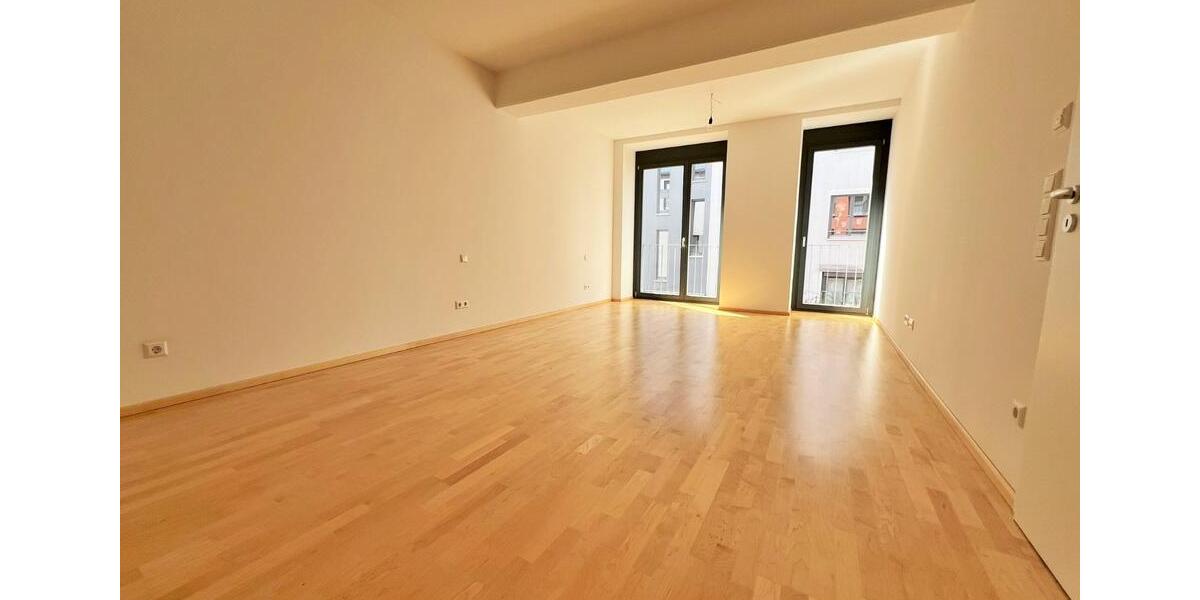 Loft - Studio - Atelier Stuttgart Fasanenhof-Ost - 3 Zimmer, 126 m&sup2;, 2.000&euro; | Angebot:23538088