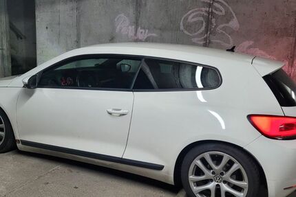 VW Scirocco 169.000 km 6.400 &euro; Leonberg 71229