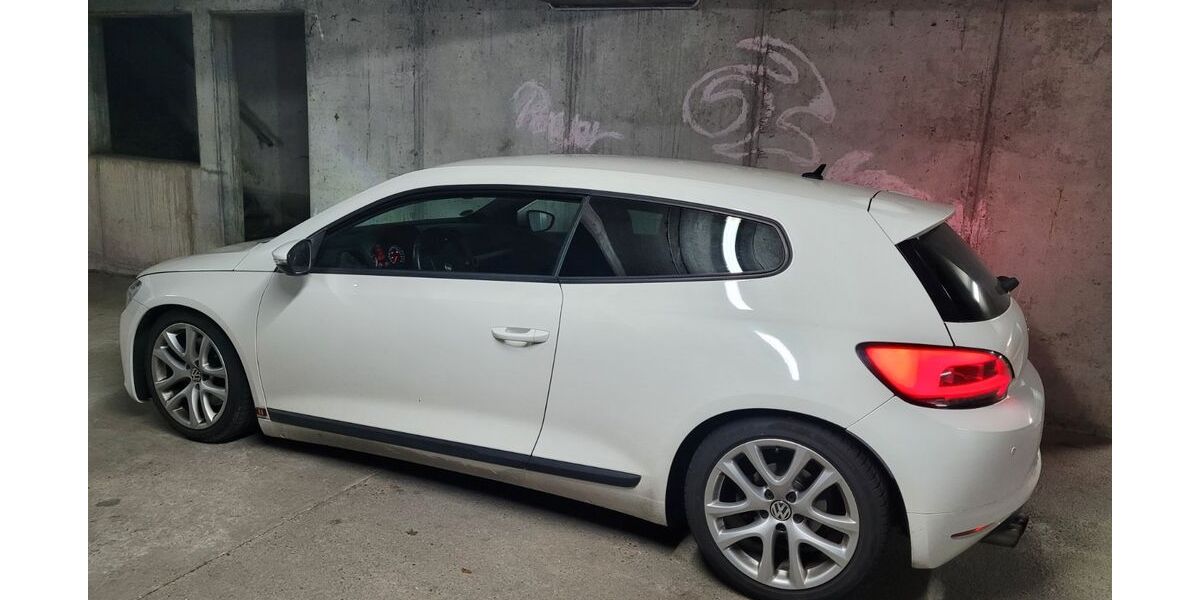 VW Scirocco 169.000 km 6.400 &euro; Leonberg 71229