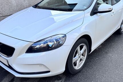 Volvo V40 149.000 km 9.999 &euro; Rutesheim 71722