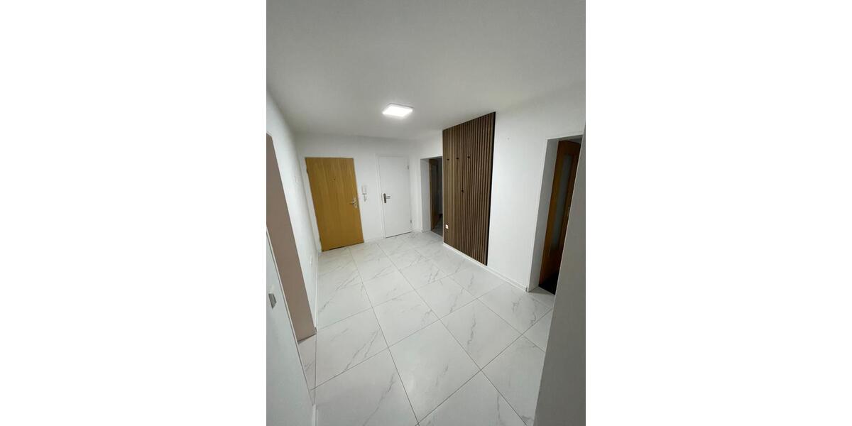 Etagenwohnung Backnang - 3 Zimmer, 80 m&sup2;, 265.000&euro; | Angebot:27075846