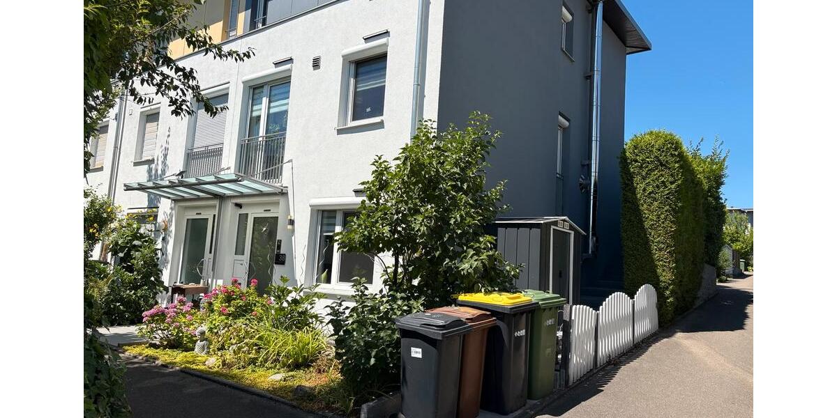 Reihenhaus Remseck am Neckar - 4 Zimmer, 114 m&sup2;, 699.000&euro; | Angebot:27024293