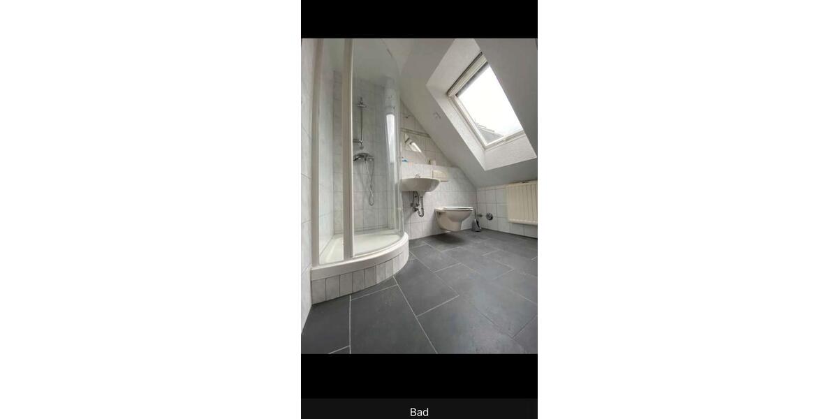 Dachgeschoßwohnung Heilbronn Böckingen - 3 Zimmer, 64 m&sup2;, 800&euro; | Angebot:26414169