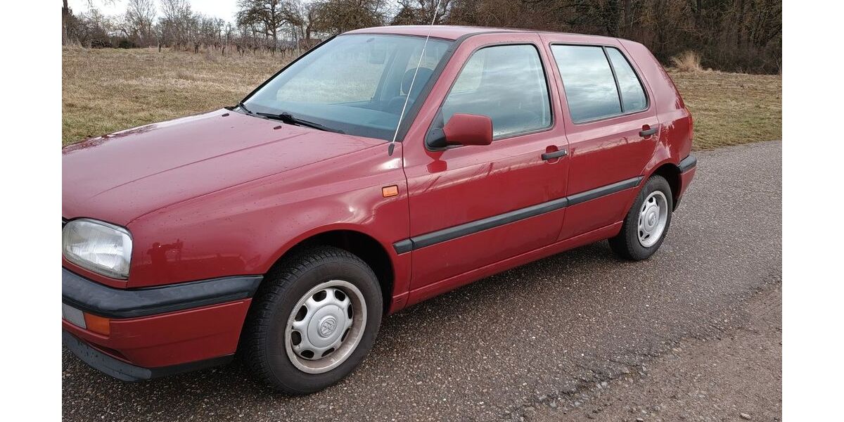 VW Golf 144.000 km 1.300 &euro; Freiberg am Neckar 71691
