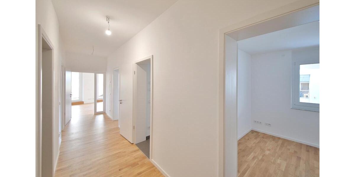 Etagenwohnung Böblingen - 4 Zimmer, 121 m&sup2;, 2.259&euro; | Angebot:25783097