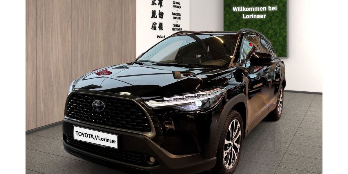 Toyota Corolla Cross 27.370 km 32.490 &euro; Backnang 71522