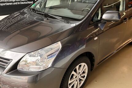 Toyota Verso 40.589 km 8.990 &euro; LEONBERG 71229