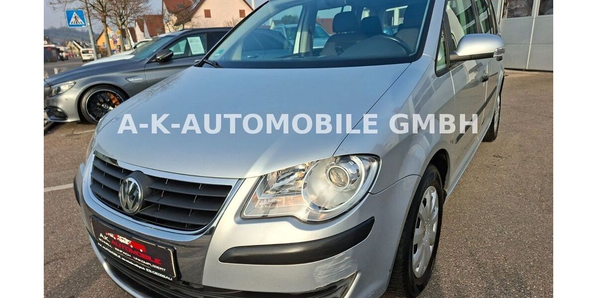 VW Touran 189.430 km 2.399 &euro; Deizisau 73779