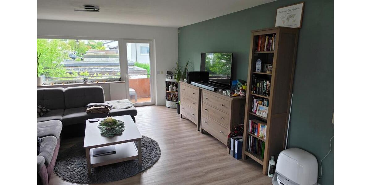 Etagenwohnung Freiberg am Neckar - 3.5 Zimmer, 105 m&sup2;, 1.200&euro; | Angebot:26462108
