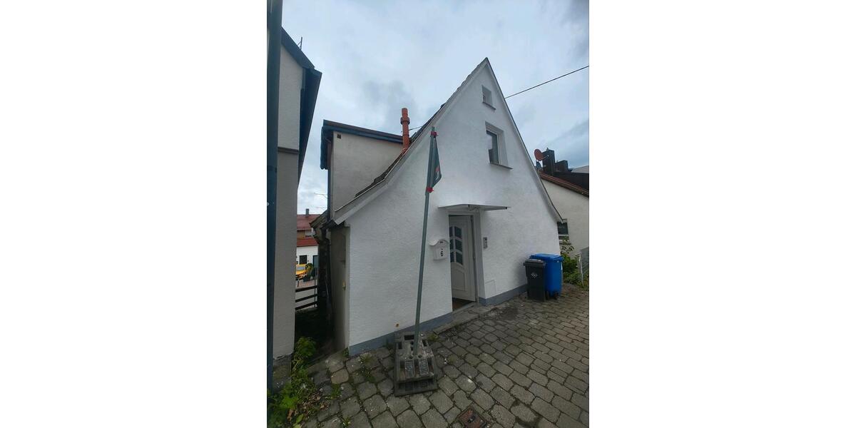 Reihenhaus Flein - 4 Zimmer, 75 m&sup2;, 180.000&euro; | Angebot:27478908