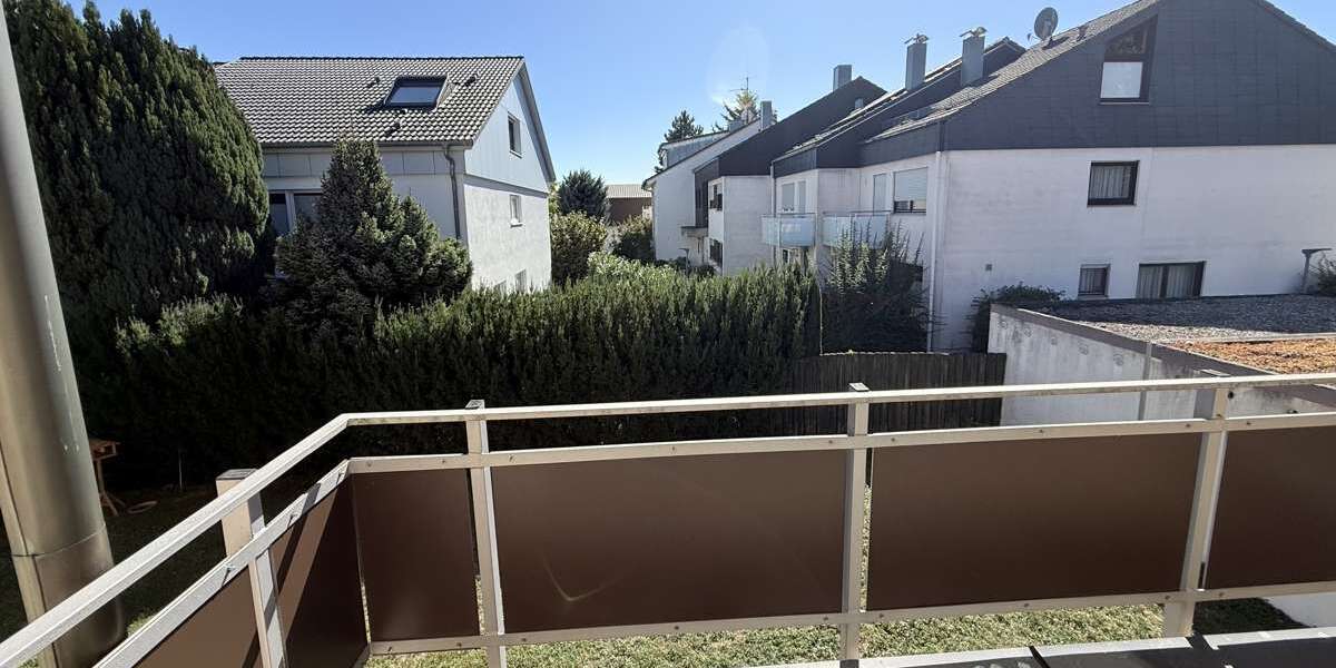 Etagenwohnung Leonberg-Höfingen Höfingen - 3 Zimmer, 75 m&sup2;, 268.000&euro; | Angebot:27564554