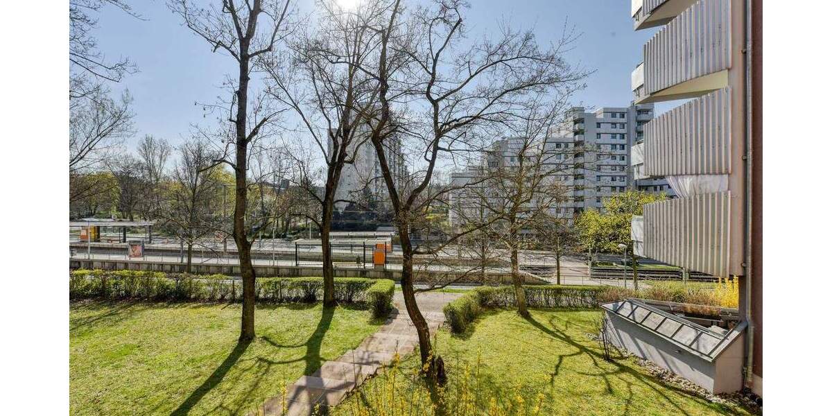 Etagenwohnung Stuttgart Rot - 3 Zimmer, 71 m&sup2;, 210.000&euro; | Angebot:25896204