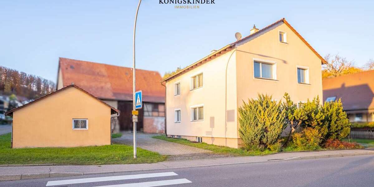 Einfamilienhaus Mönsheim - 6 Zimmer, 161 m&sup2;, 419.000&euro; | Angebot:24990276