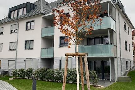 Wohnung Esslingen am Neckar - 2 Zimmer, 72 m&sup2;, 1.051&euro; | Angebot:26367538