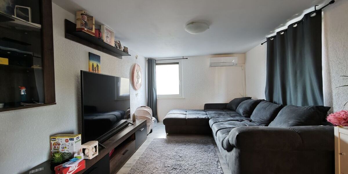 Starke Kapitalanlage - 5-Familienhaus mit Ausbaupotential - Mehrfamilienhaus, Wohnhaus Tiefenbronn | Angebot:24568753