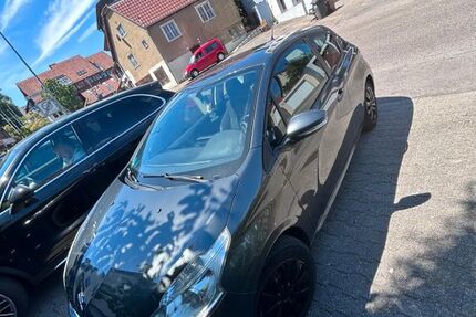 Peugeot 208 98.530 km 3.900 &euro; Esslingen 73734