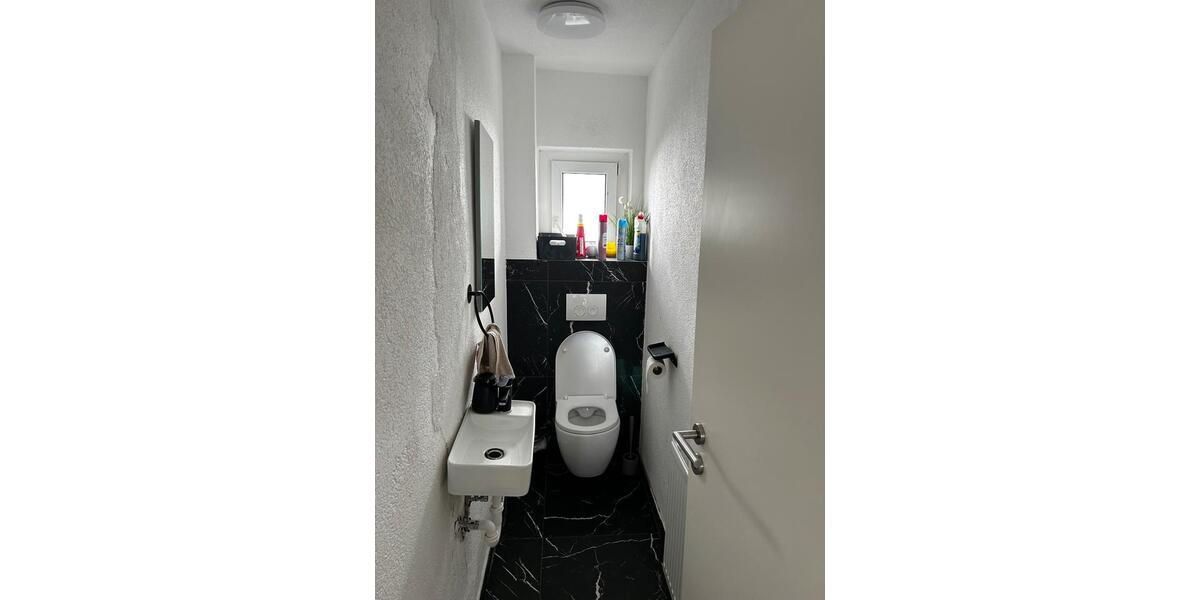 Erdgeschoßwohnung Nordheim - 4 Zimmer, 90 m&sup2;, 1.800&euro; | Angebot:26279706