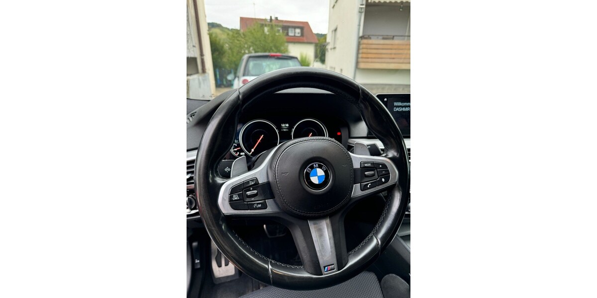 BMW 530 129.000 km 29.000 &euro; Korb 71404