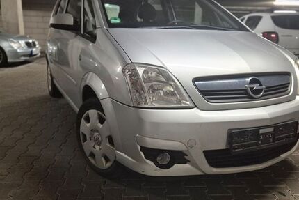 Opel Meriva 200.123 km 900 &euro; Waiblingen 71332