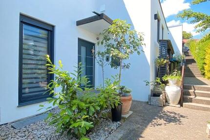 Haus Weissach - 6.5 Zimmer, 123 m&sup2;, 685.000&euro; | Angebot:25763074