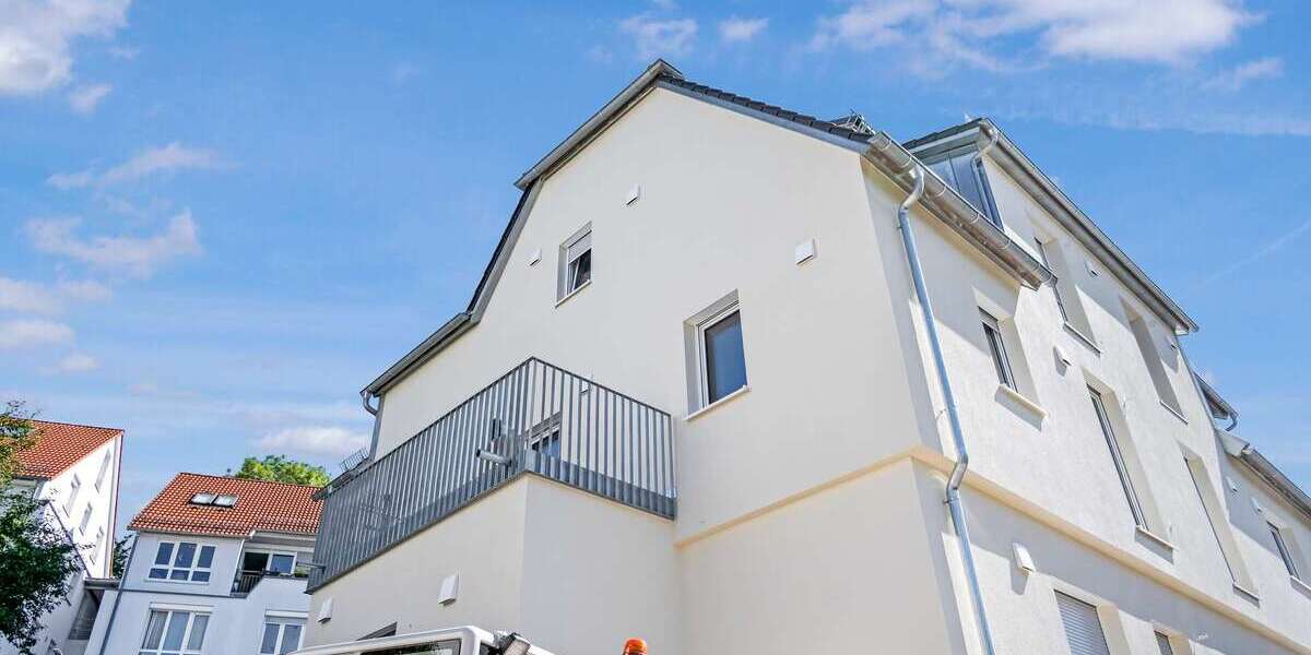 Hochwertig sanierte 3-Zimmer-Wohnung mit zwei Balkonen - 3- Esslingen am Neckar Oberesslingen | Angebot:27517979